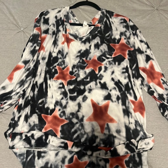 Honeyme super soft top - Picture 1 of 2